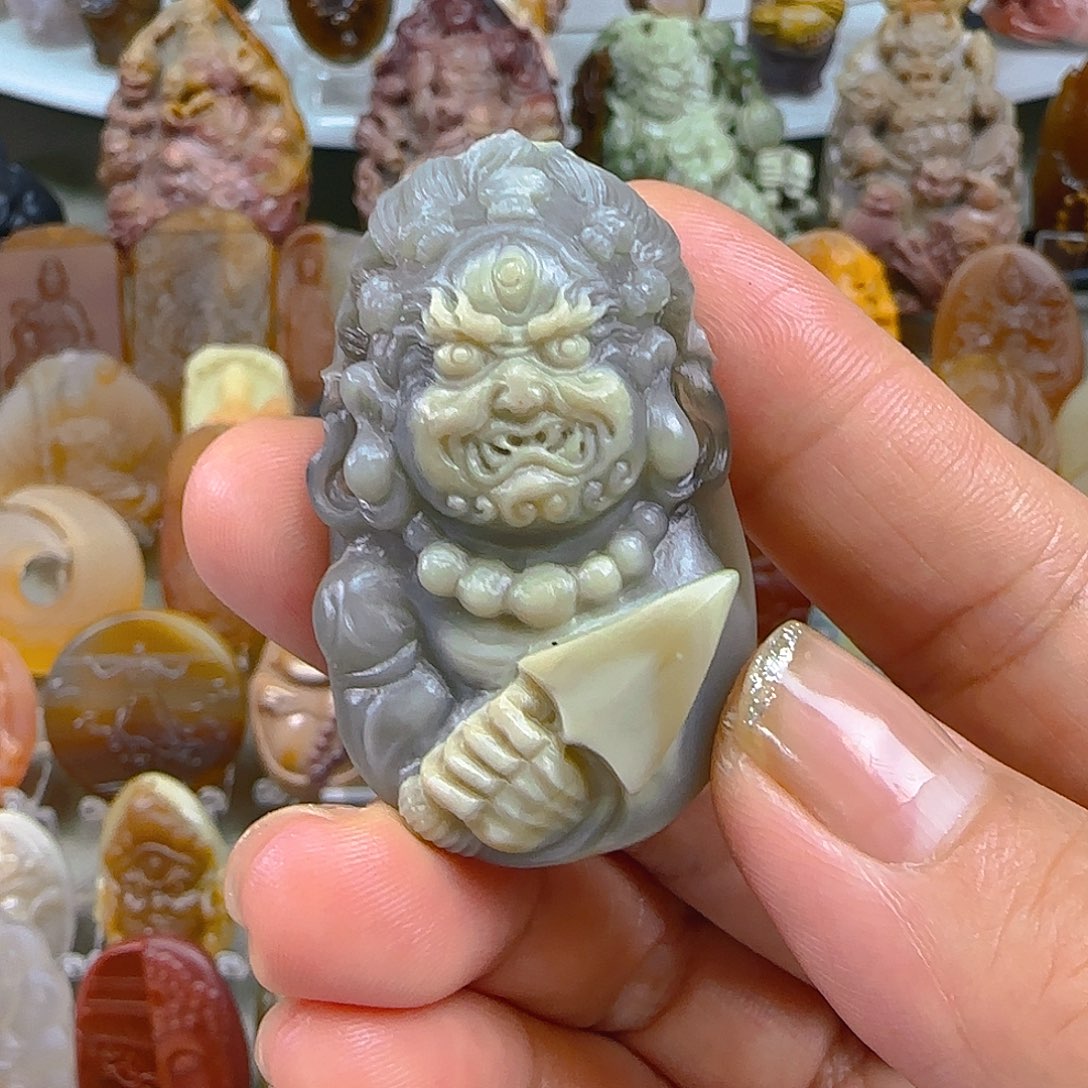 石英质玉1未镶嵌天然阿拉善彩玉纯手工雕刻大黑天吊坠