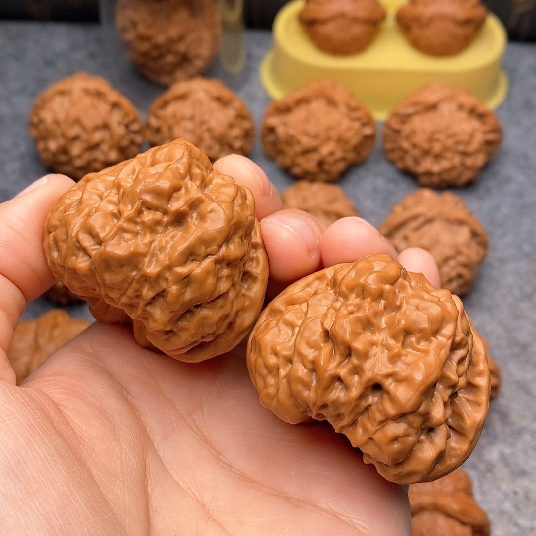 文玩核桃把件暴力肌肉蛤蟆45尺