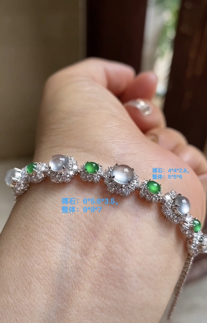 天然缅a，白钢玻璃绿蛋手链绿色白色轻奢精美双色气质