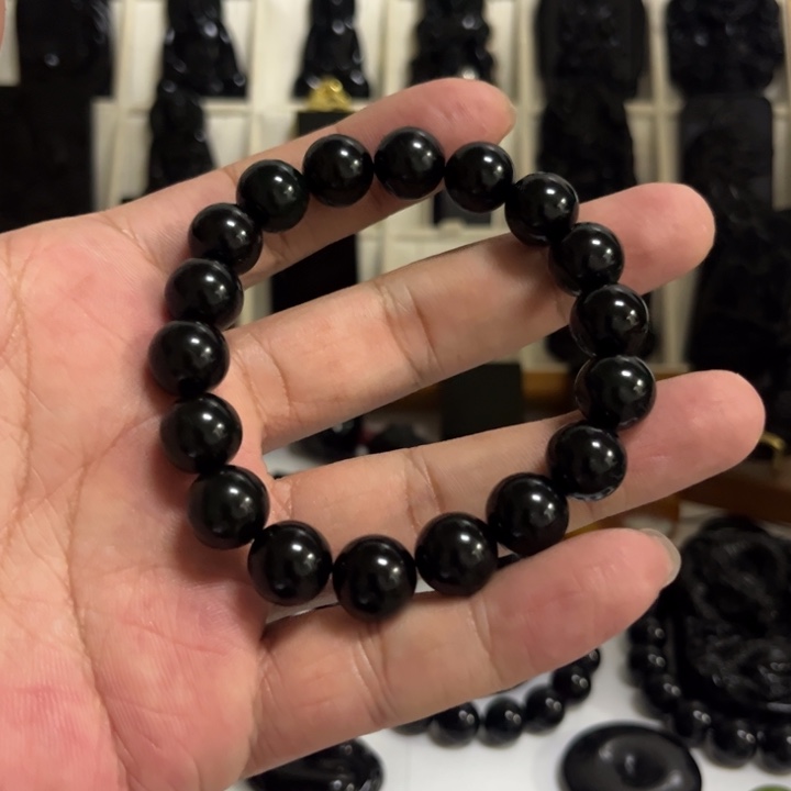 M***Ｃ蛇纹石玉未镶嵌颈饰