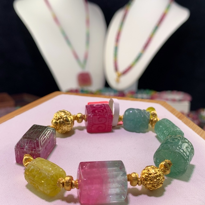 双色碧玺手链未镶嵌