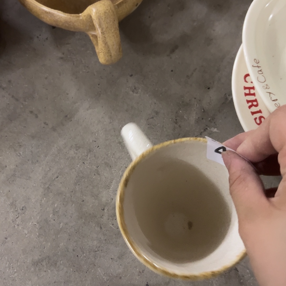 搪瓷微瑕樱桃中杯一个423