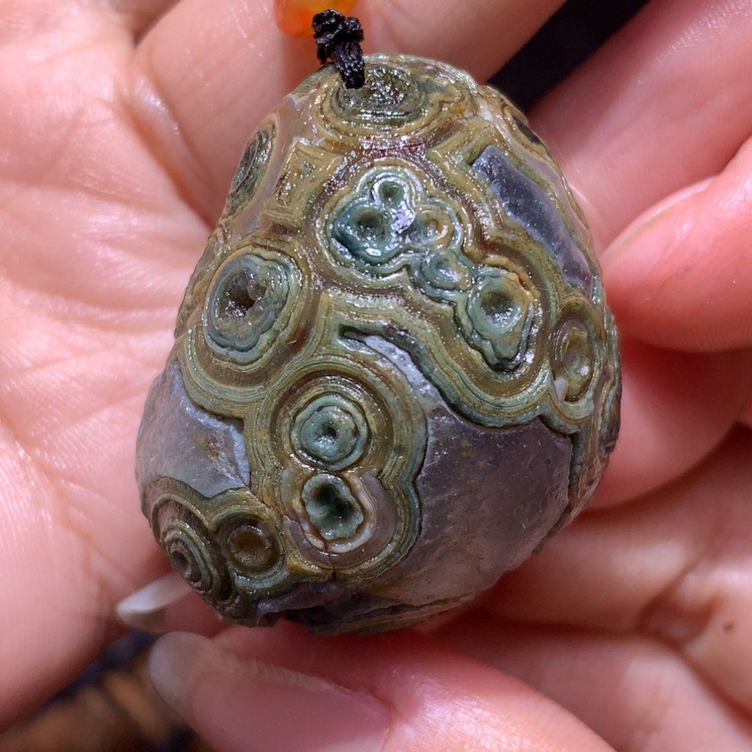 未镶嵌玛瑙/玉髓珠宝半成品