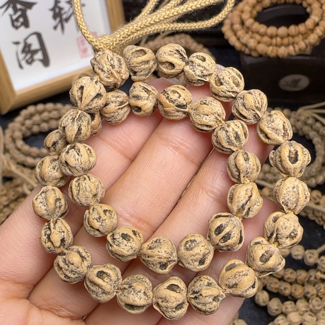 柏香籽/百香籽吊坠8*R