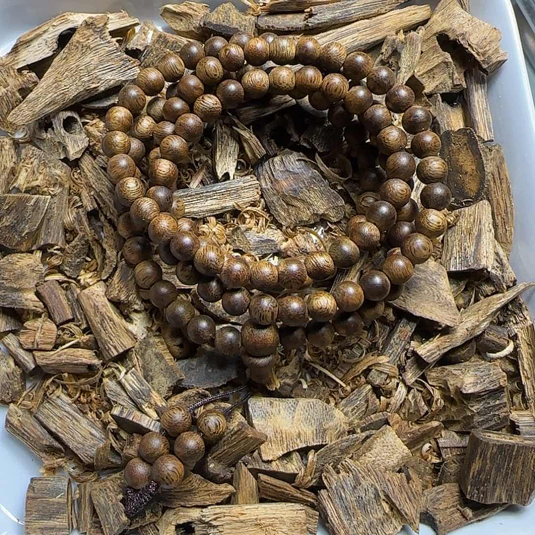 沉香沉香碎屑圆珠0.6多圈11.7克