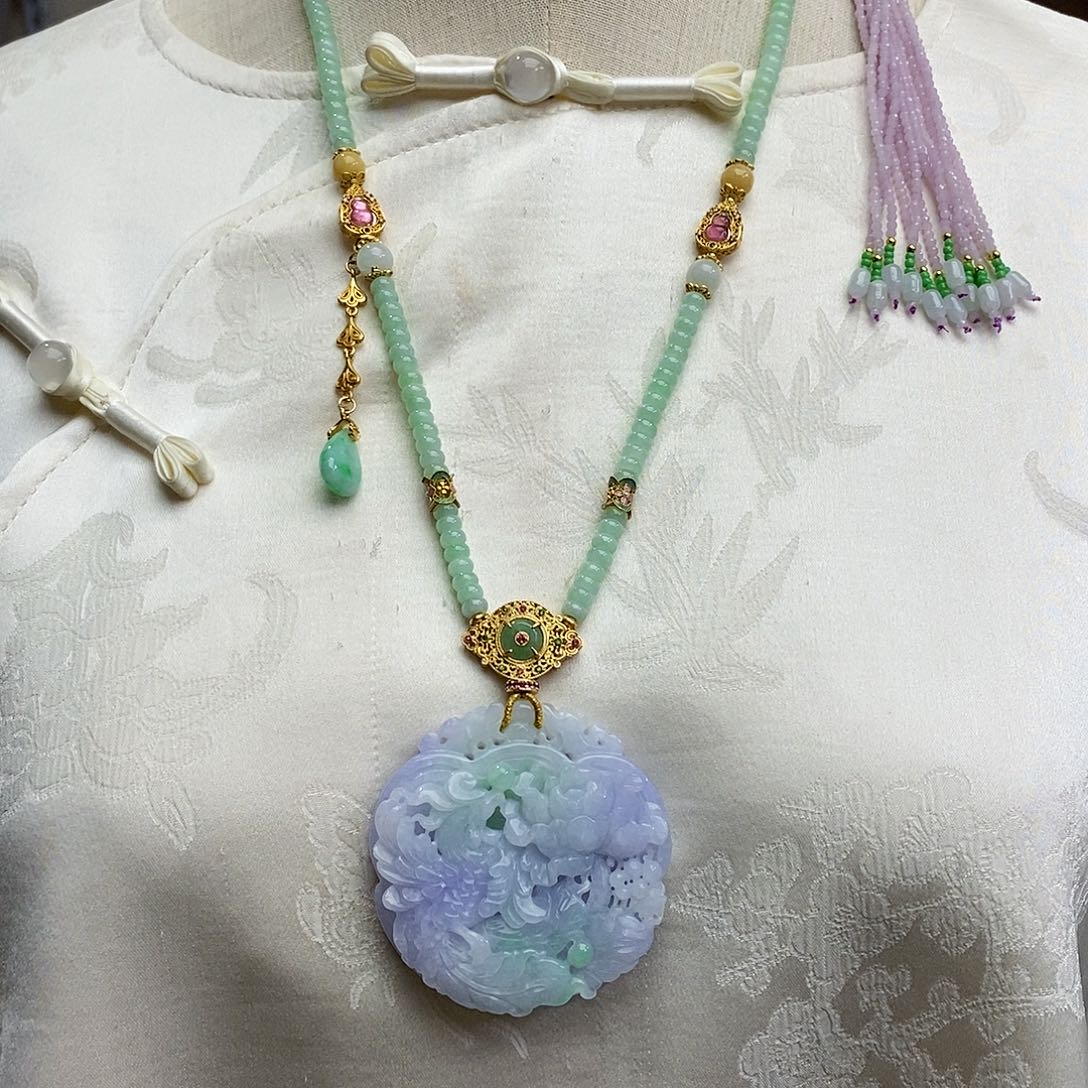 翡翠颈饰未镶嵌天然