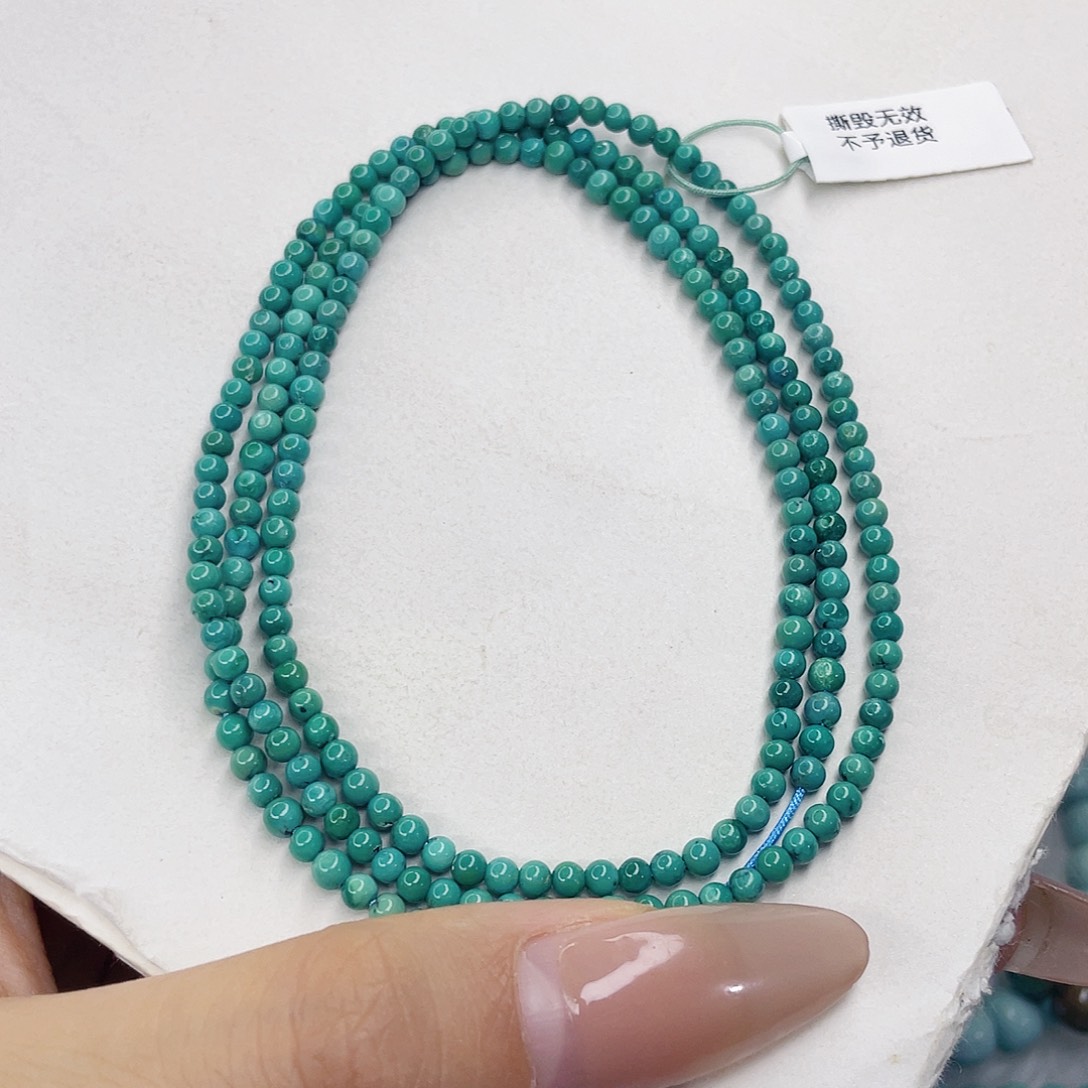绿松石未镶嵌颈饰