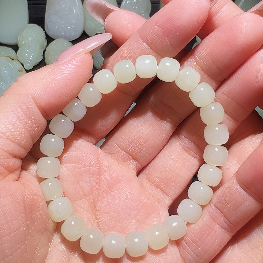 颈饰未镶嵌和田玉?****?