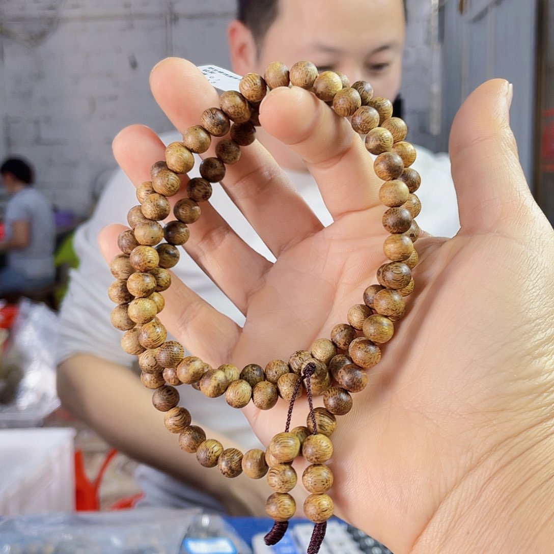 沉香手串野生绿棋圆珠长串0.7/14克多样性发一