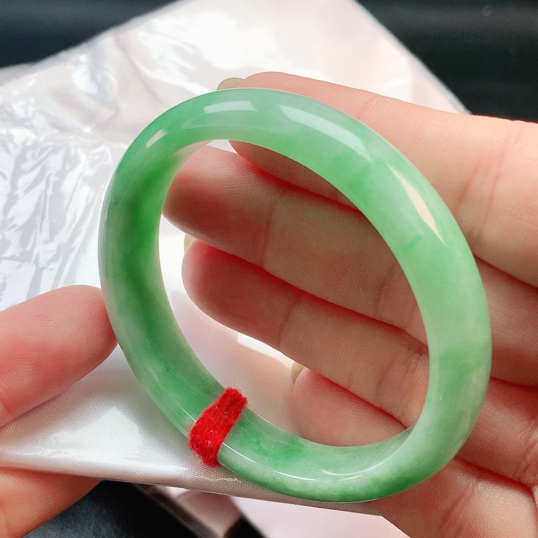翡翠手镯未镶嵌贵妃2274