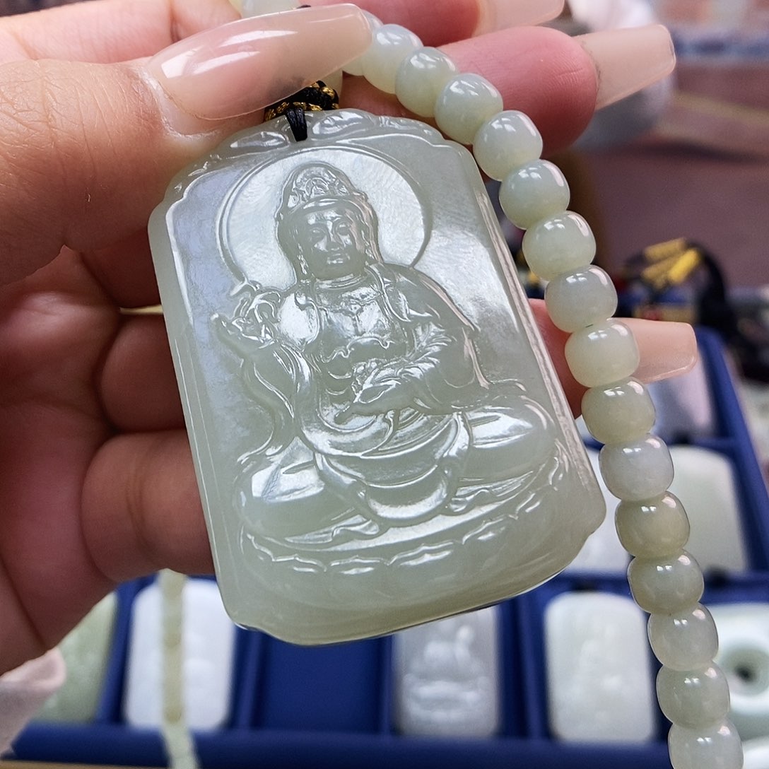 和田玉颈饰未镶嵌随*