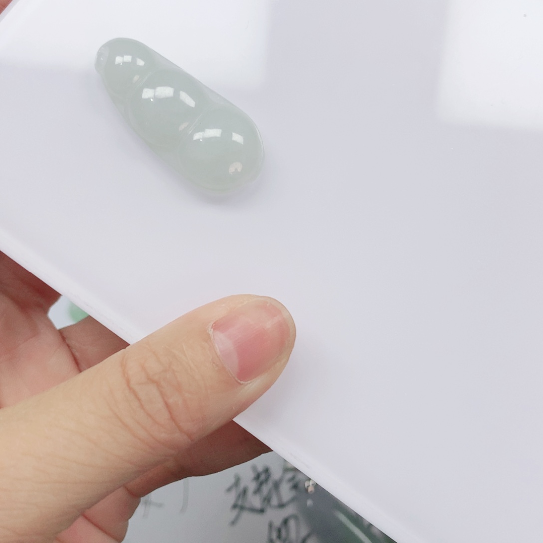 翡翠未镶嵌颈饰111