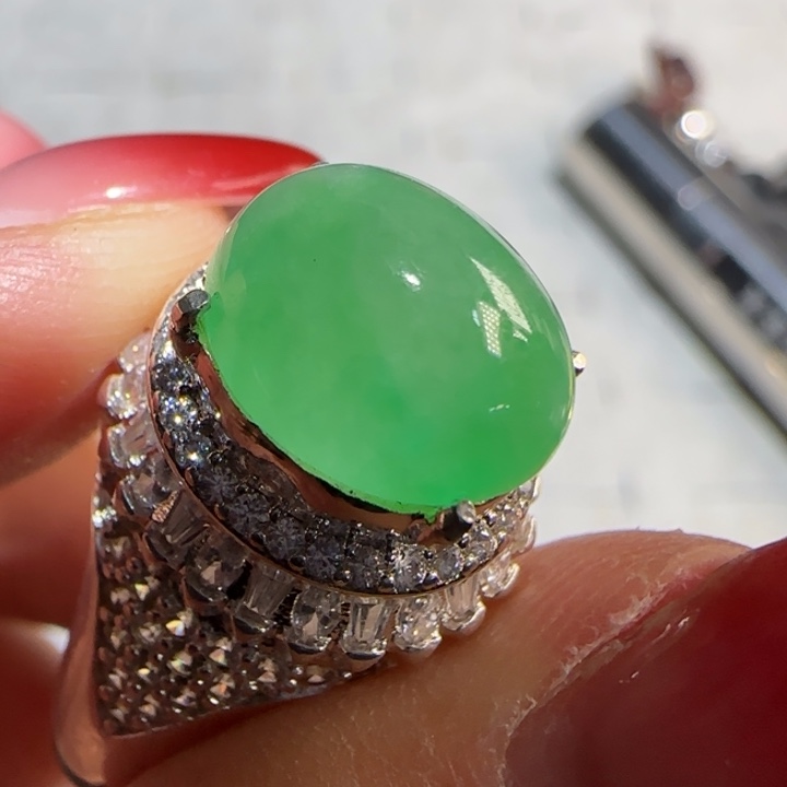 定制翡翠未镶嵌翡翠