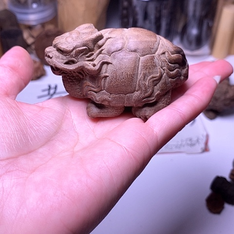 檀香木把件檀香龙龟把件