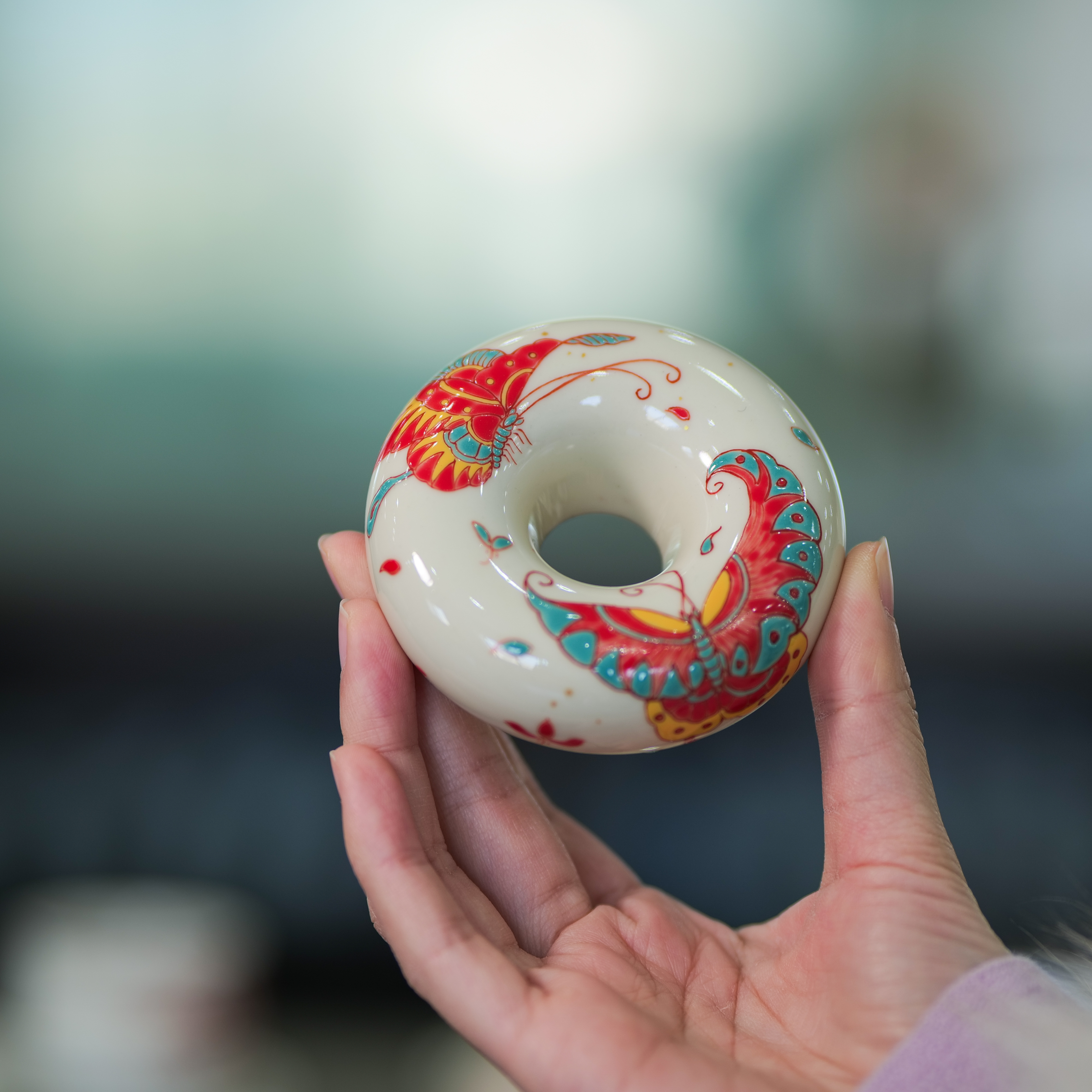 LQT0107 山怂 立勤堂二号釉蝴蝶甜甜圈盖置