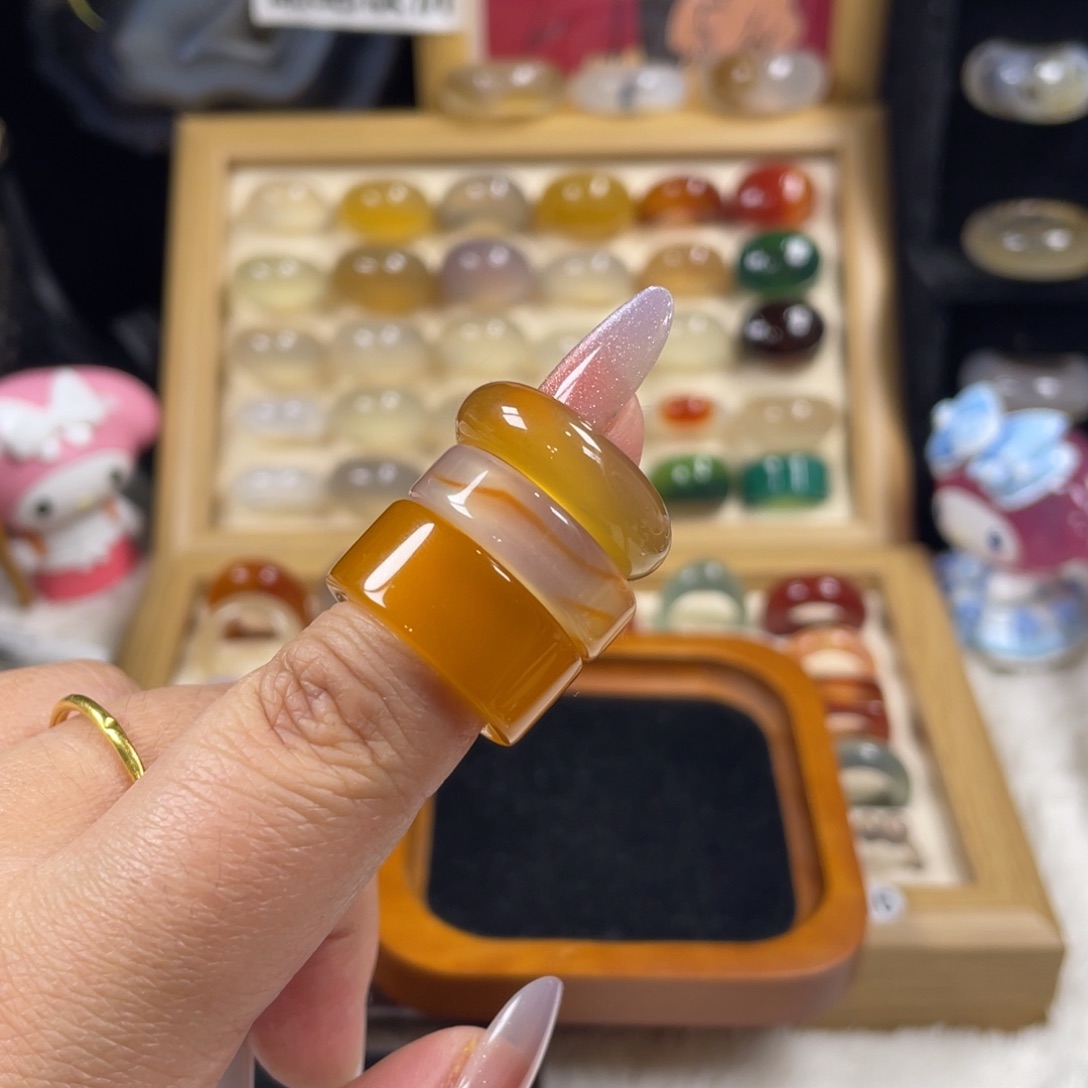 L***y玛瑙/玉髓未镶嵌戒指特价不退不换