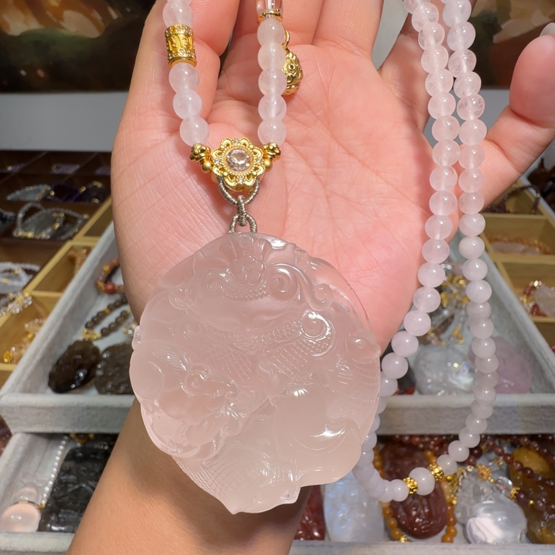 颈饰未镶嵌水晶九尾狐