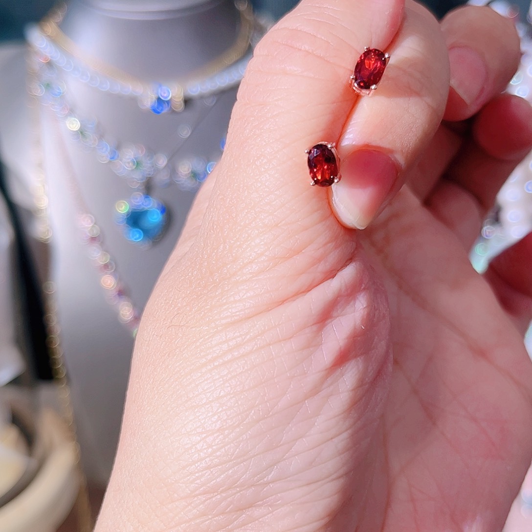 绿柱石耳饰银S925镶嵌