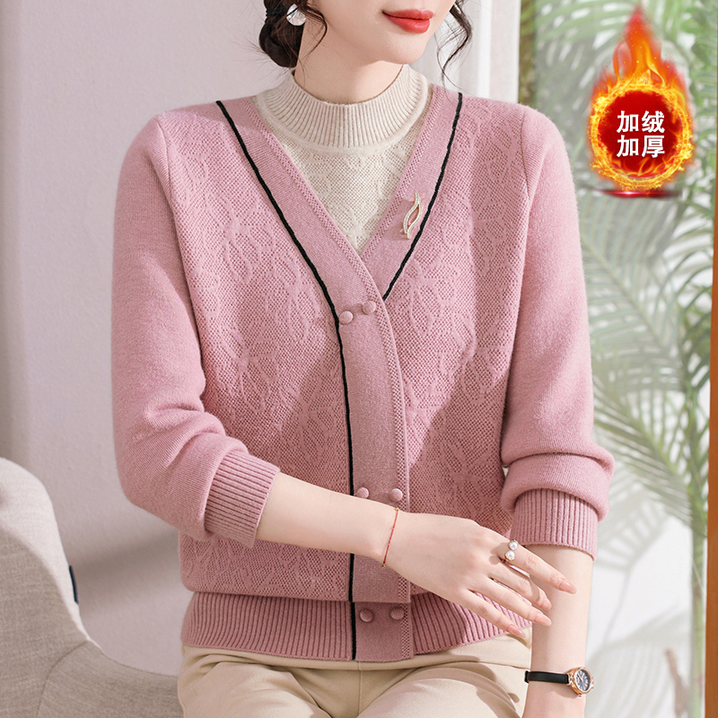 【加绒】2025新款秋冬妈妈装洋气假两件半高领毛衣女奶奶针织打底衫