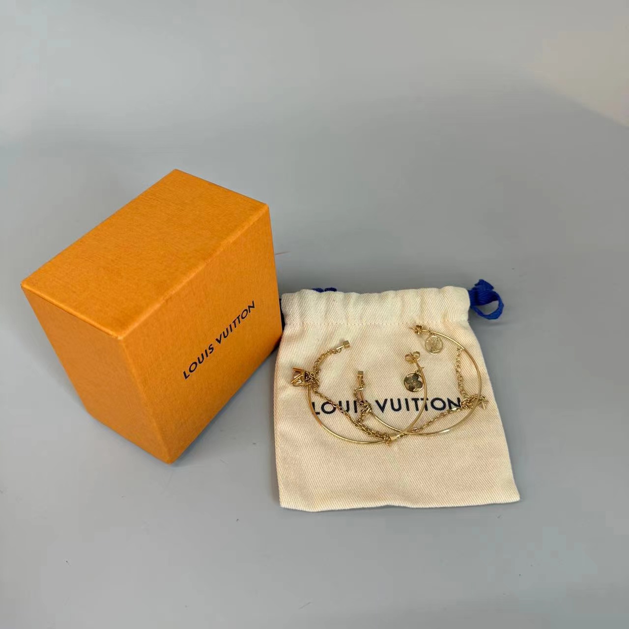 99新 LouisVuitton/路易威登 LV耳圈 大圈 爆款