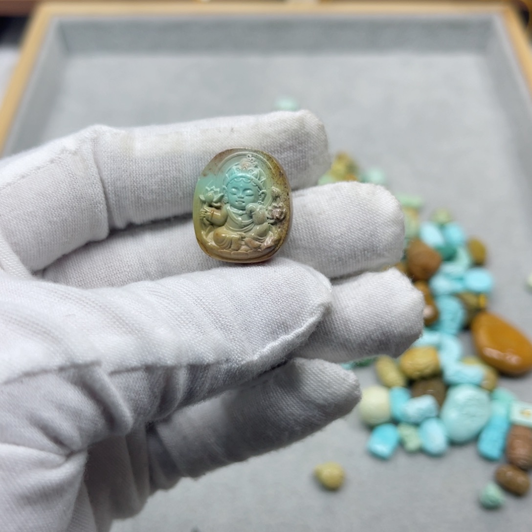 绿松石挂件未镶嵌