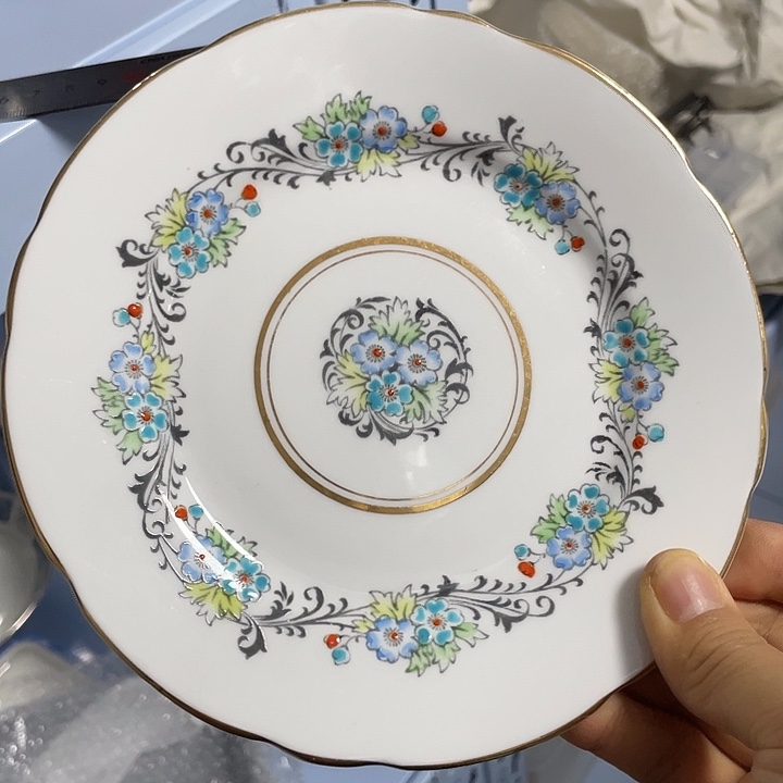 现代菲宝中古欧瓷瓷器