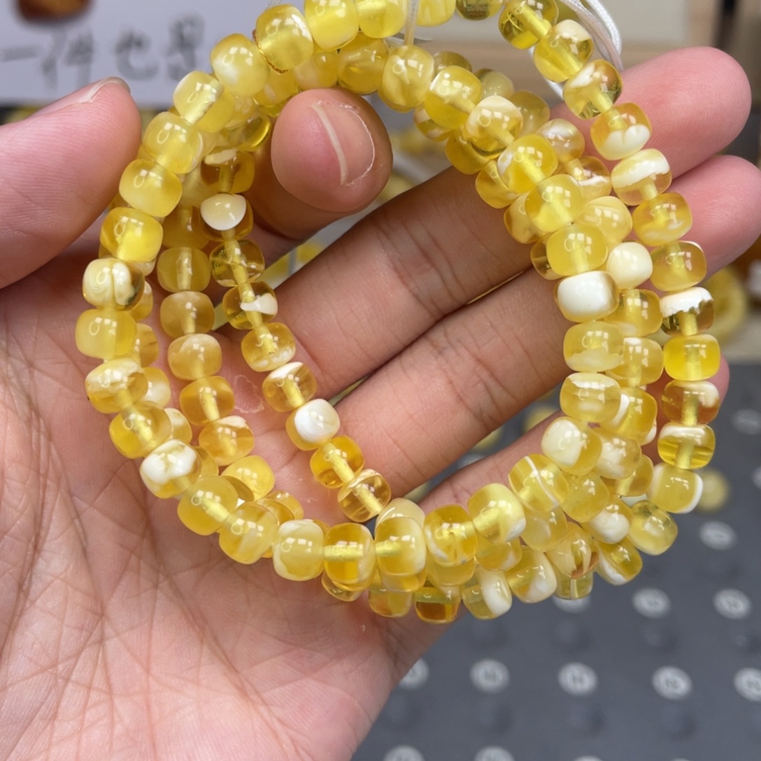 蜜蜡未镶嵌裸石120号