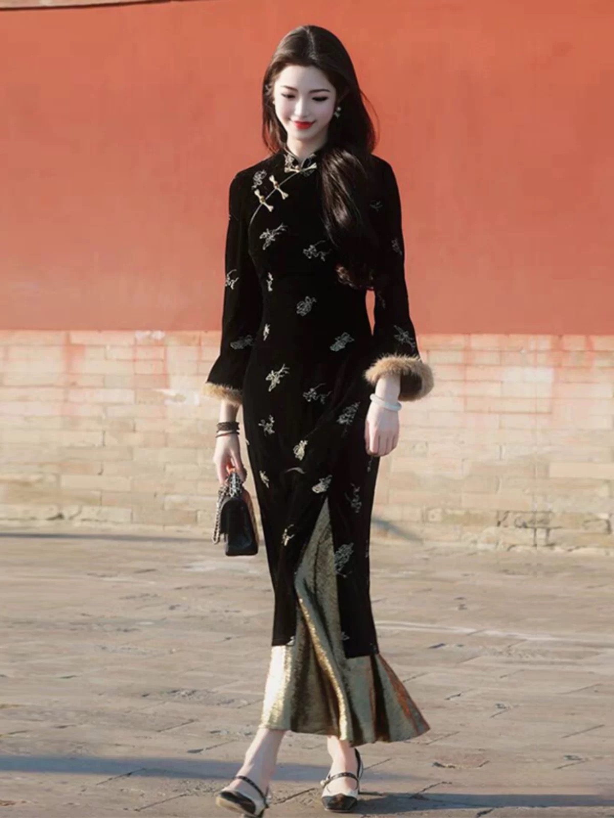 【京华梦】300斤特大码胖mm显瘦遮肉气质新中式国风刺绣连衣裙2025