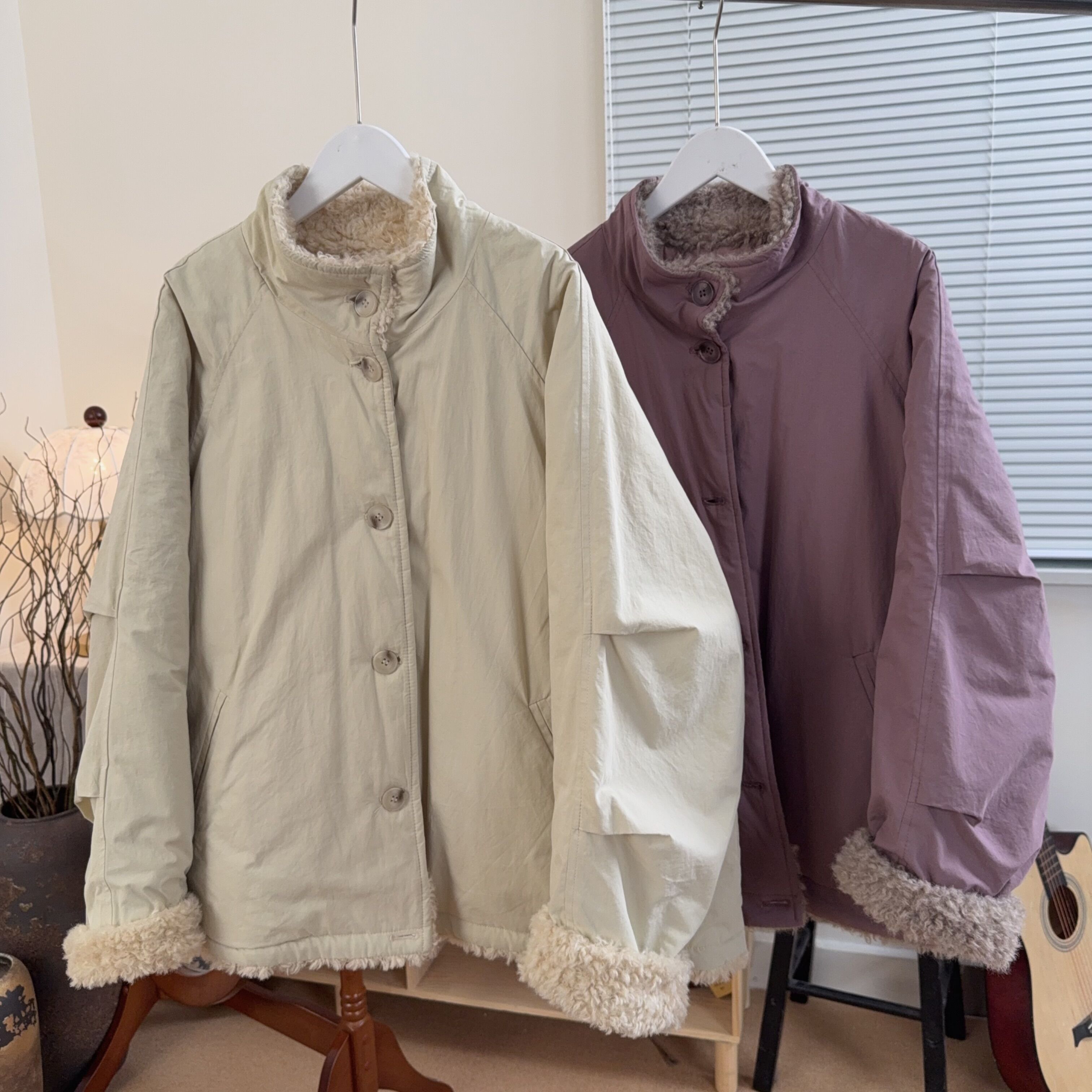 翻领毛毛外套女冬季高级感宽松百搭袖子捏褶简约夹棉棉服