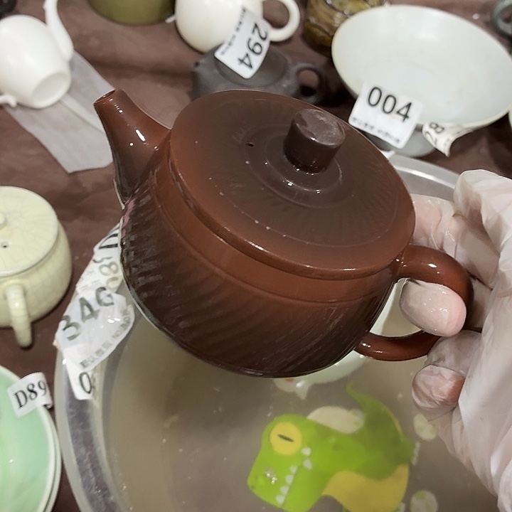 茶具微暇，介意勿拍