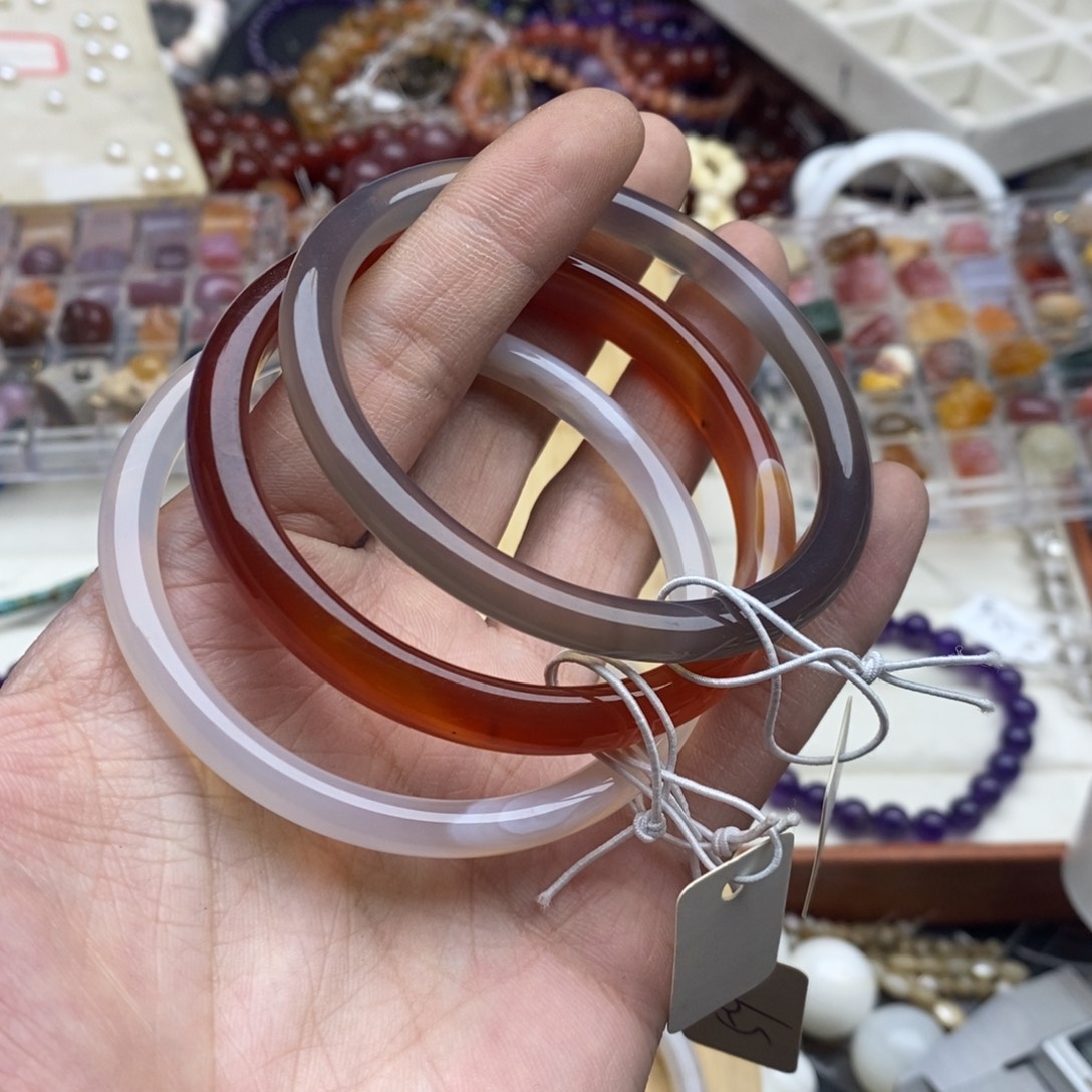 ****玛瑙/玉髓未镶嵌珠宝半成品三个玛瑙镯子A50