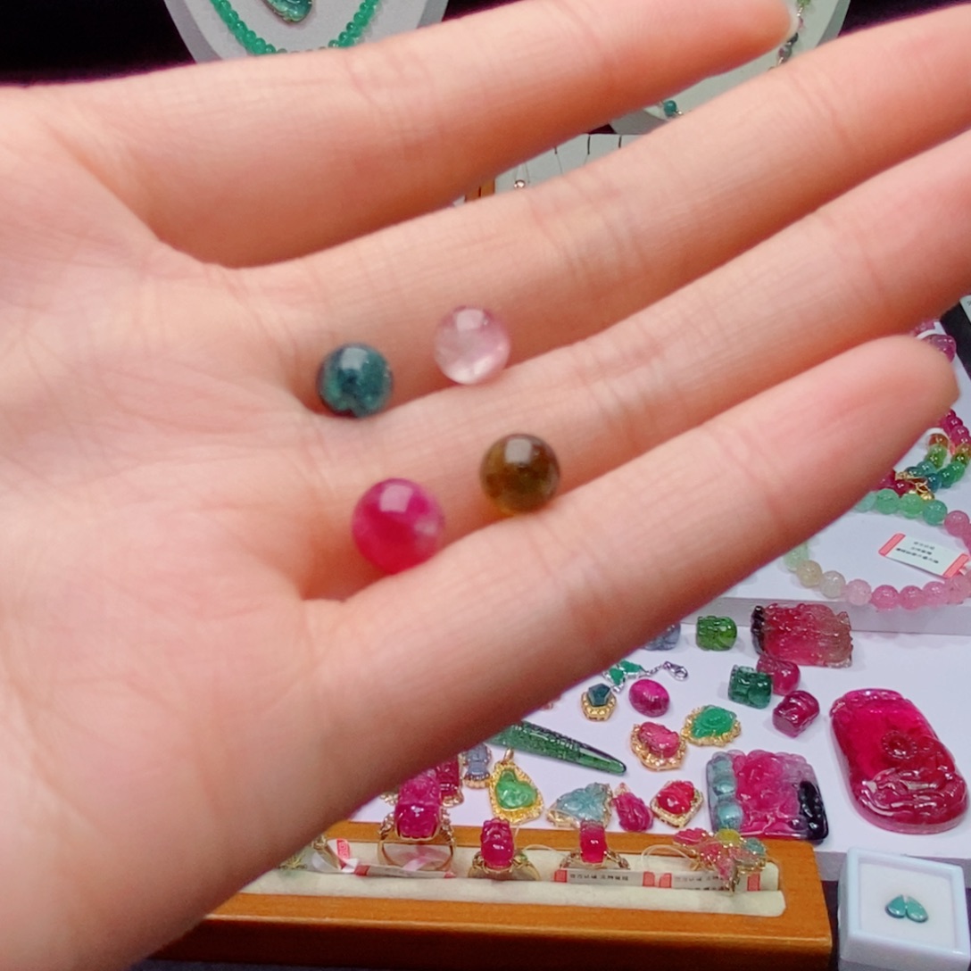 未镶嵌颈饰碧玺星**许碧玺吊坠yy