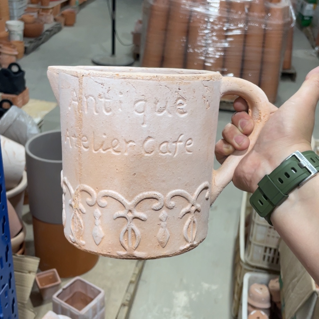 口14×14     粗陶手工花盆一个