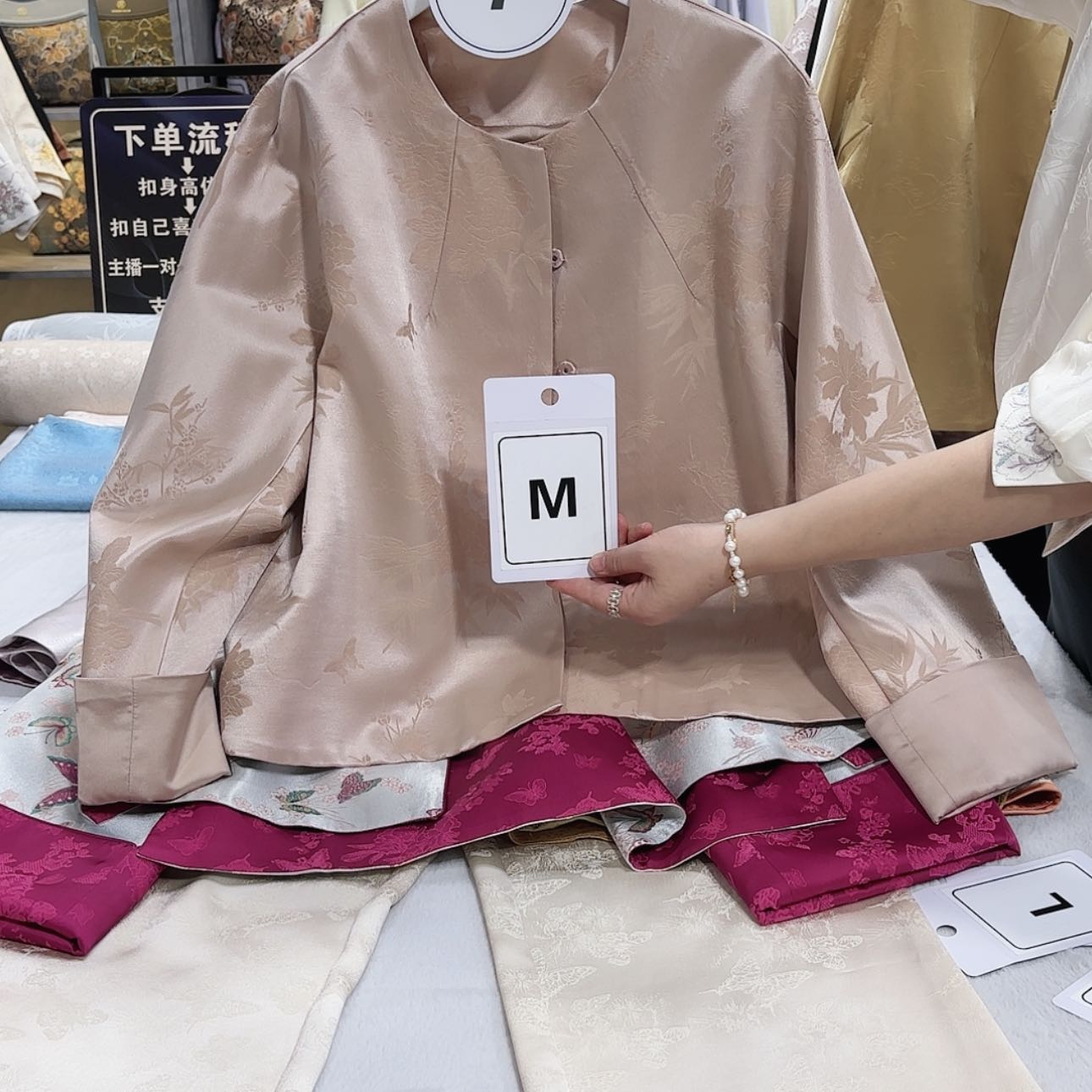 【闪购商品】丽斤斤计较宝贝别别扭扭你