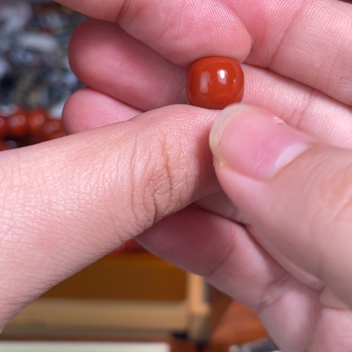 南红玛瑙未镶嵌颈饰31微瑕疵