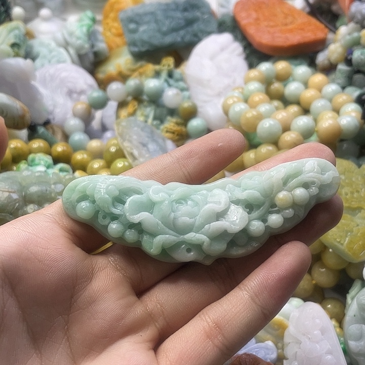 定制翡翠未镶嵌天然翡翠