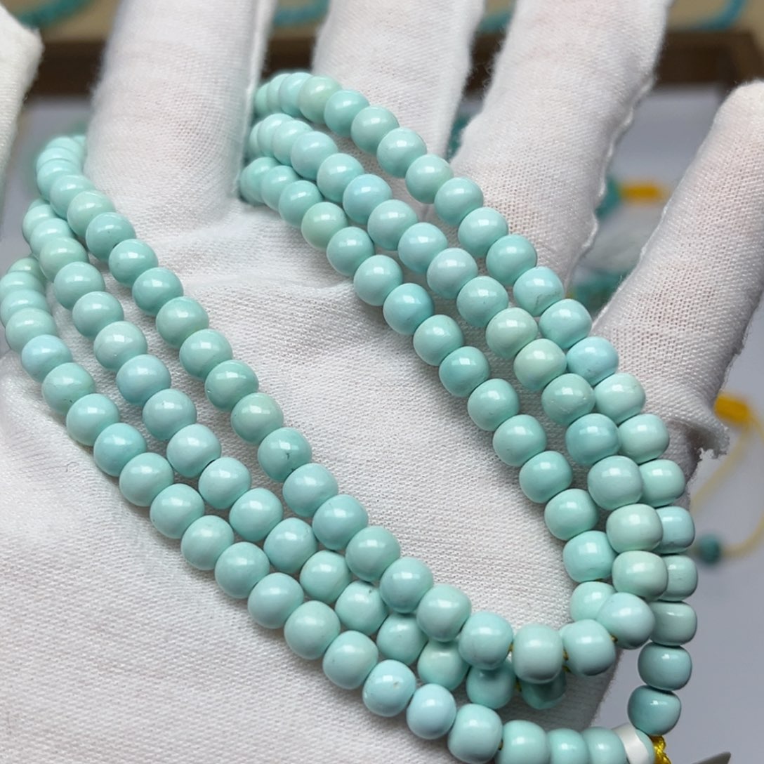 未镶嵌绿松石原矿绿松石