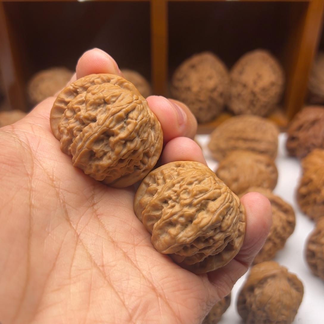 吊坠文玩核桃38尺黄杆有黄