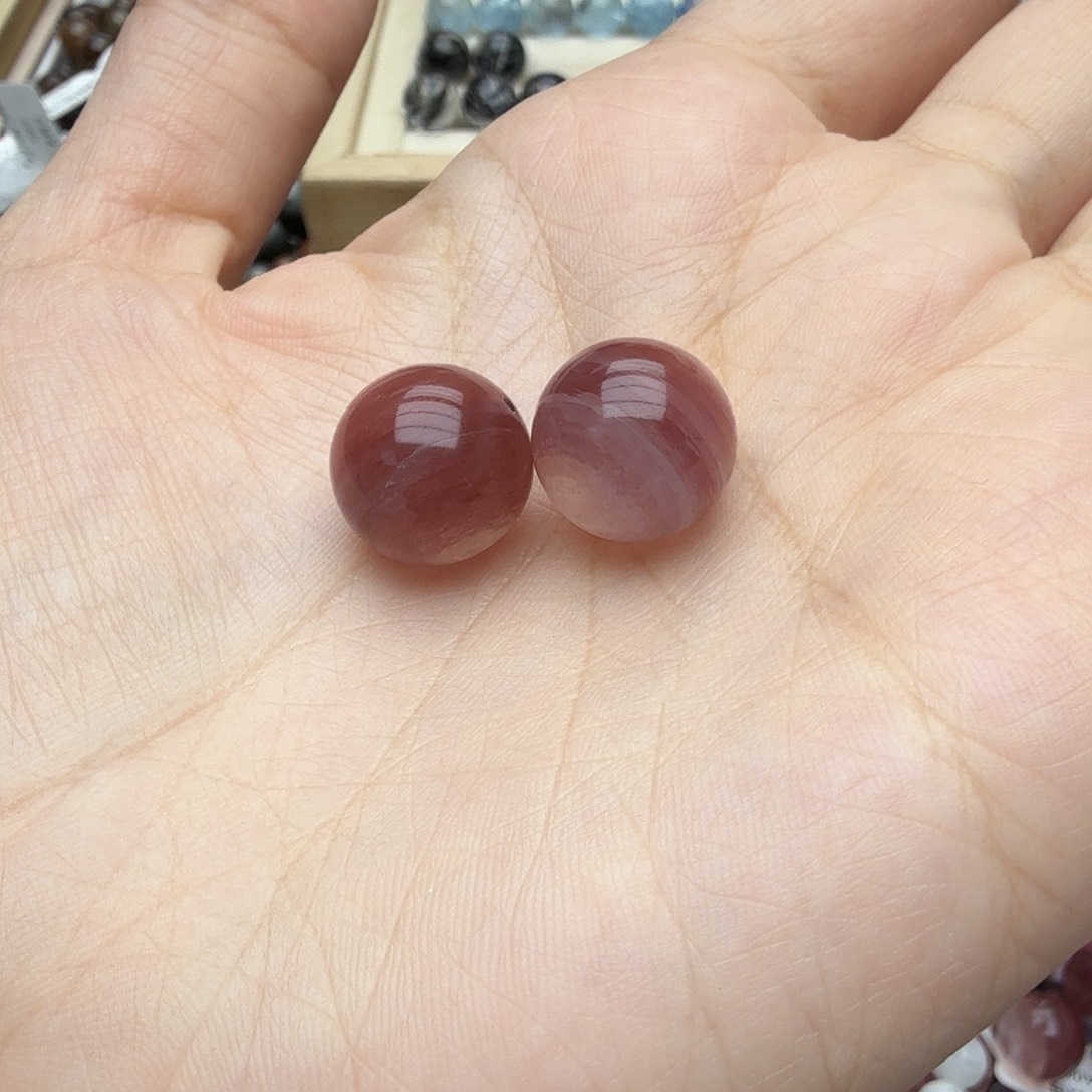 水晶手链未镶嵌2颗云母定制