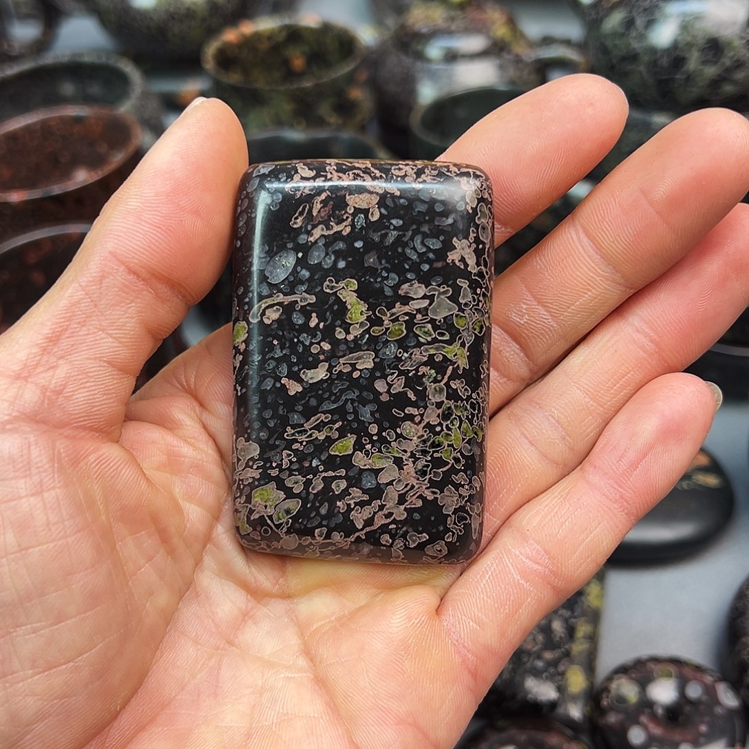 灵***龙梅花玉鱼缸石茶周边微瑕不退不换