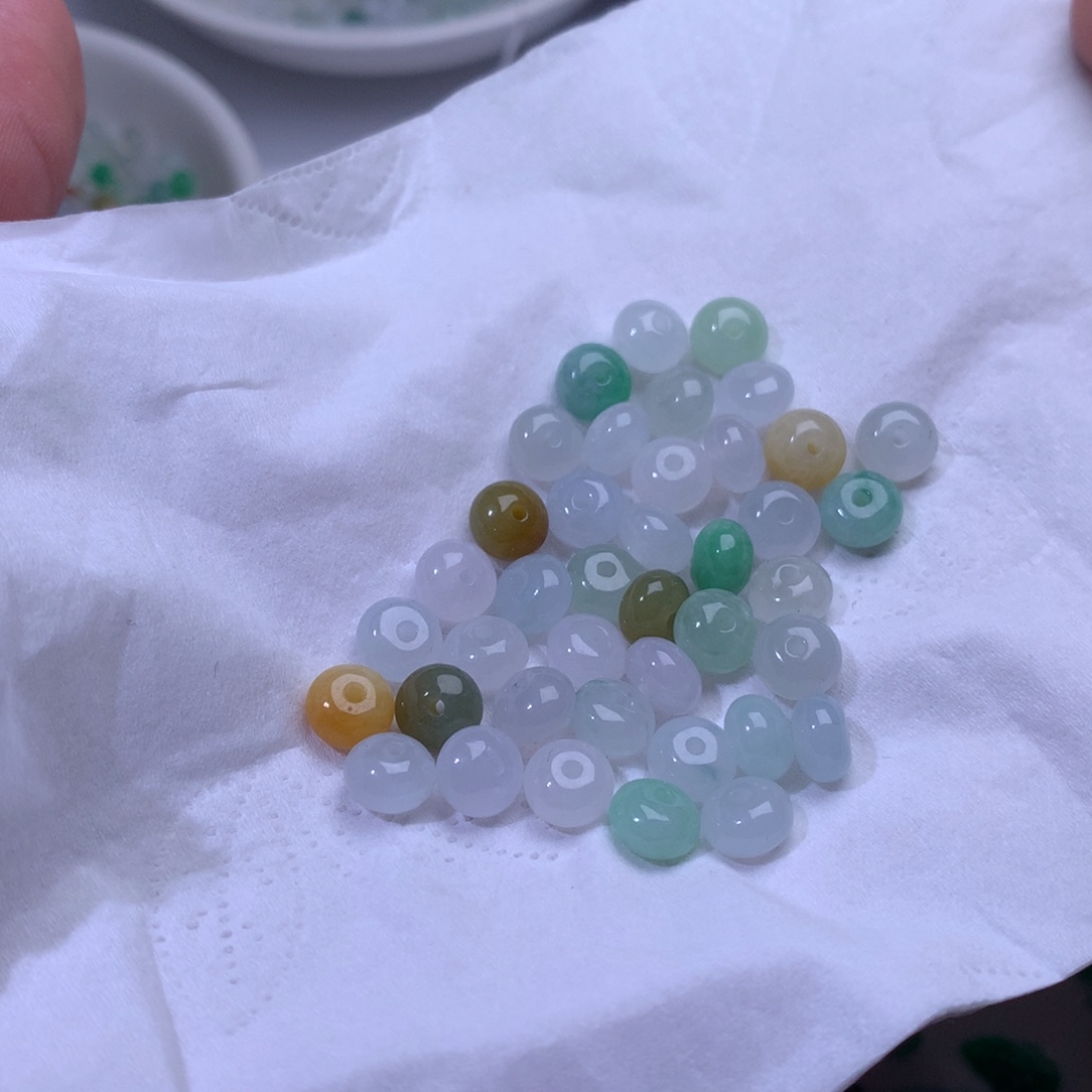 小***荷翡翠散珠多样性发货