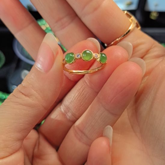 和田玉（碧玉）未镶嵌戒指