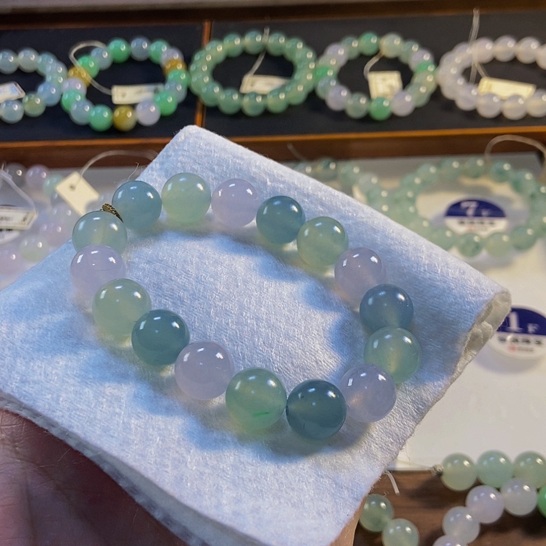 定制翡翠未镶嵌翡翠手串卡12+