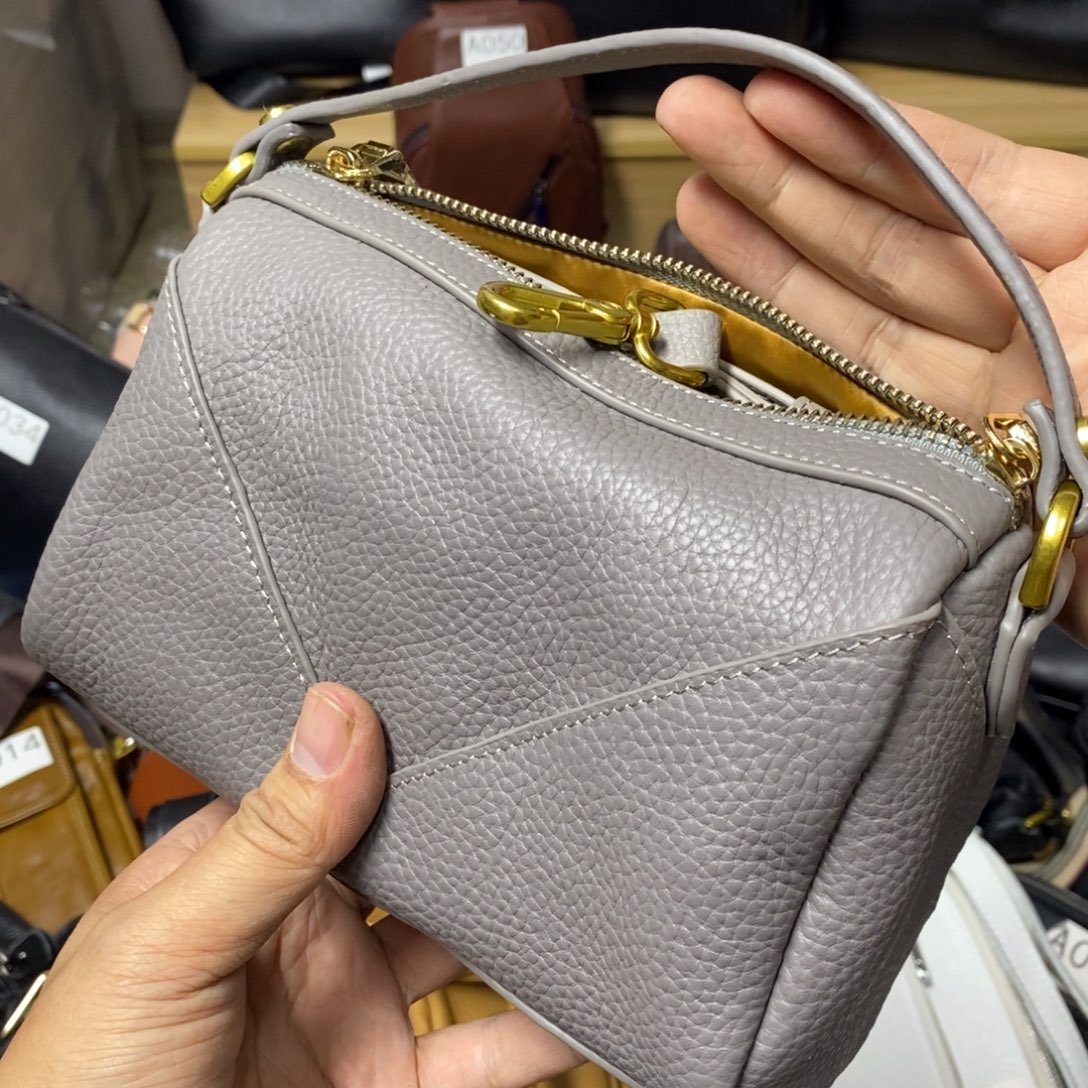 头层牛皮牛皮包包女单肩斜挎手提包