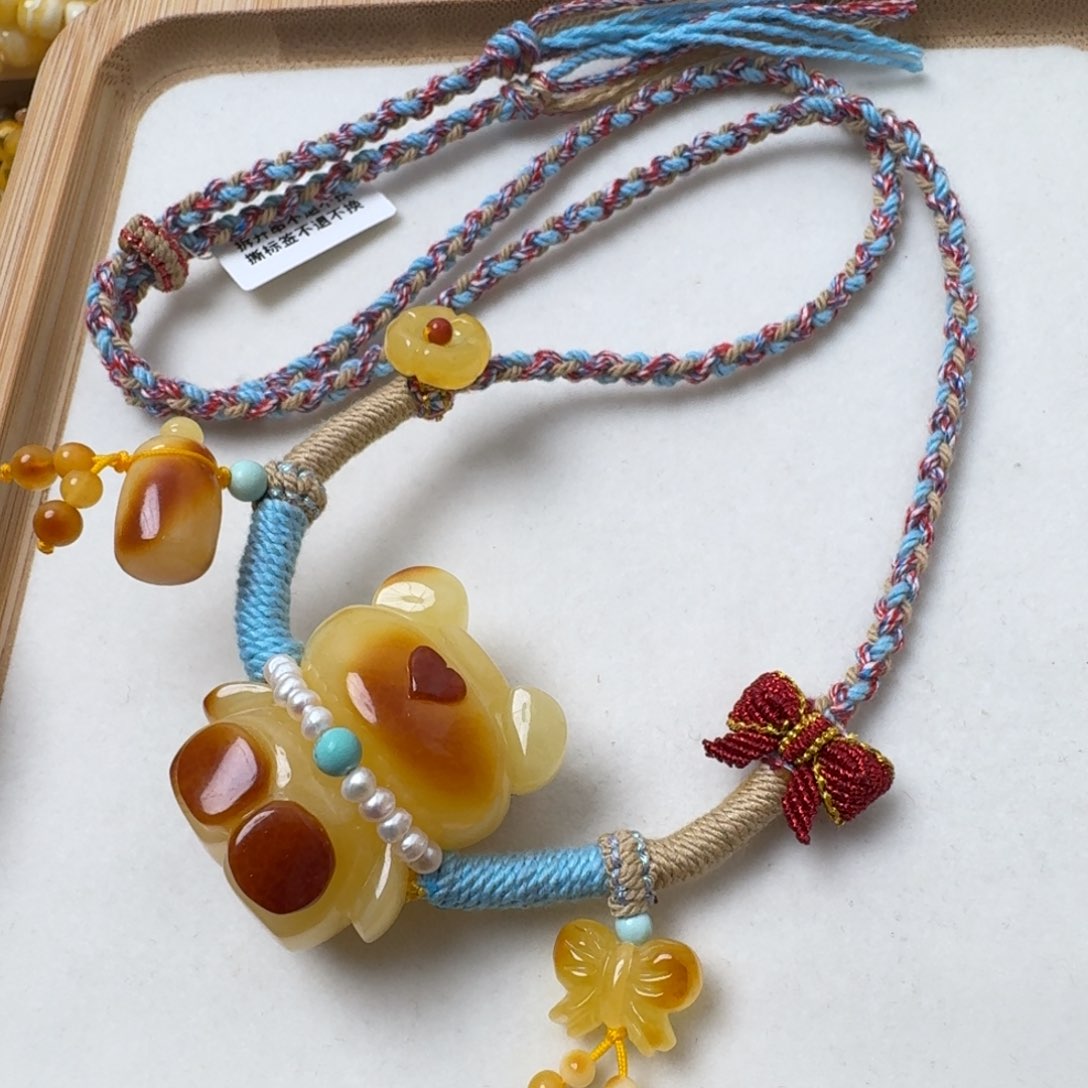 蜜蜡吊坠(赠链)未镶嵌