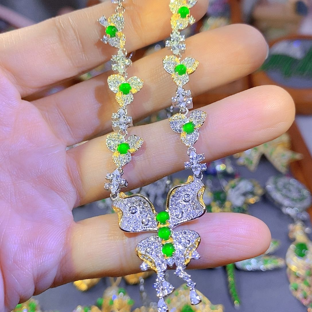 颈饰银S925镶嵌翡翠