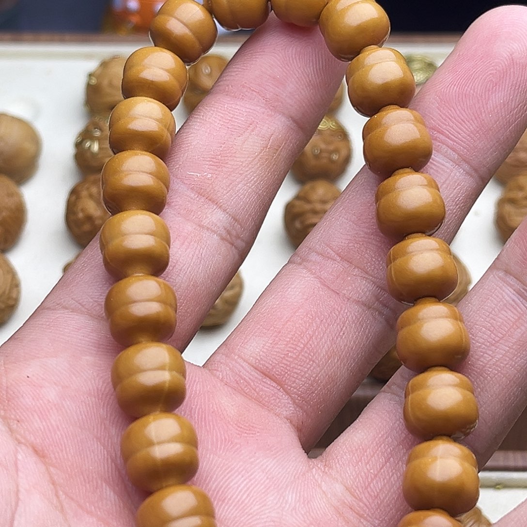 Z****吊坠猴头核桃葫芦手持10