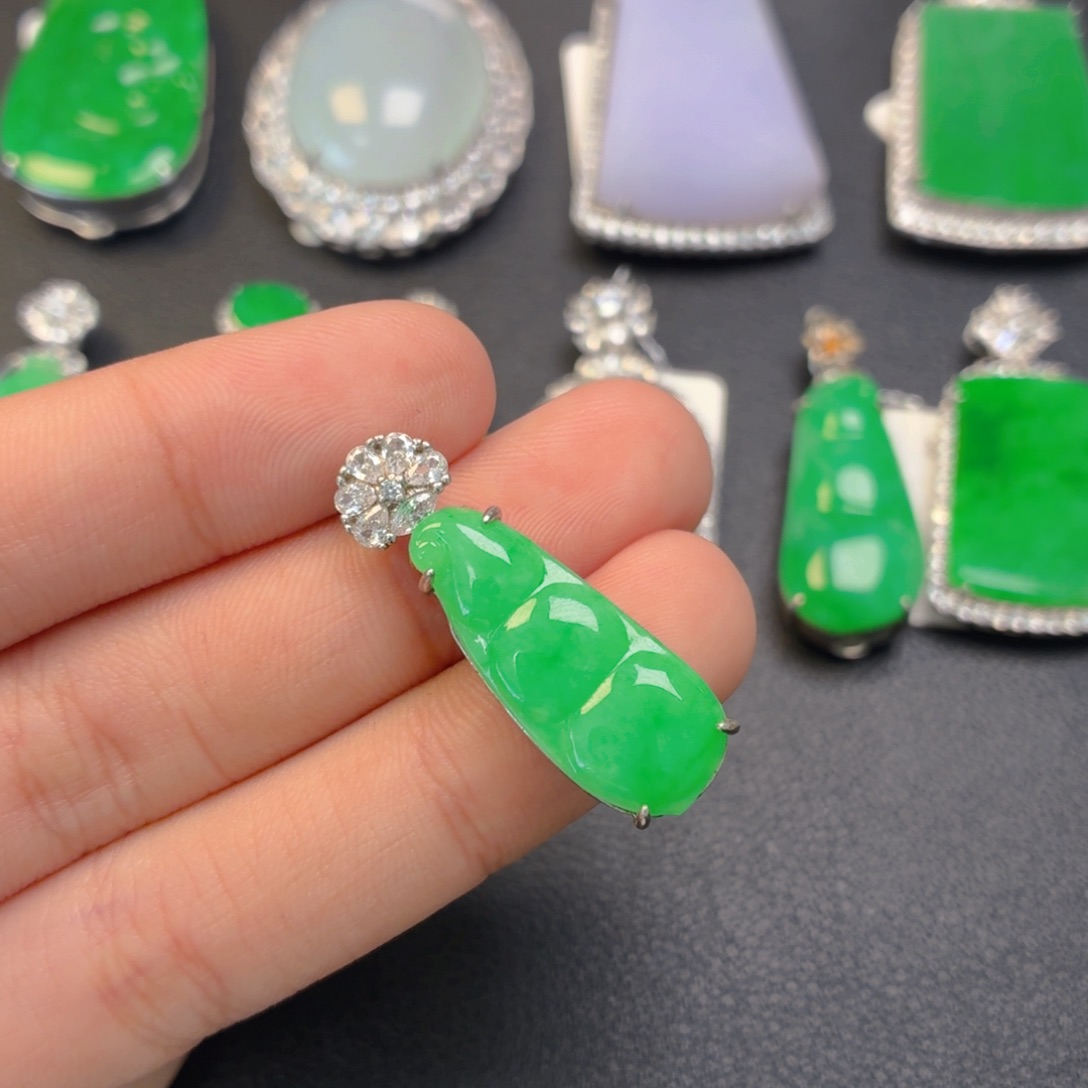 翡翠银S925镶嵌颈饰