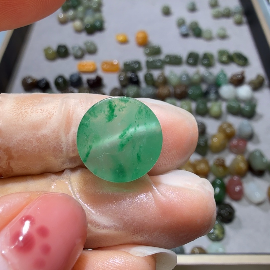 和田玉未镶嵌珠宝奇石