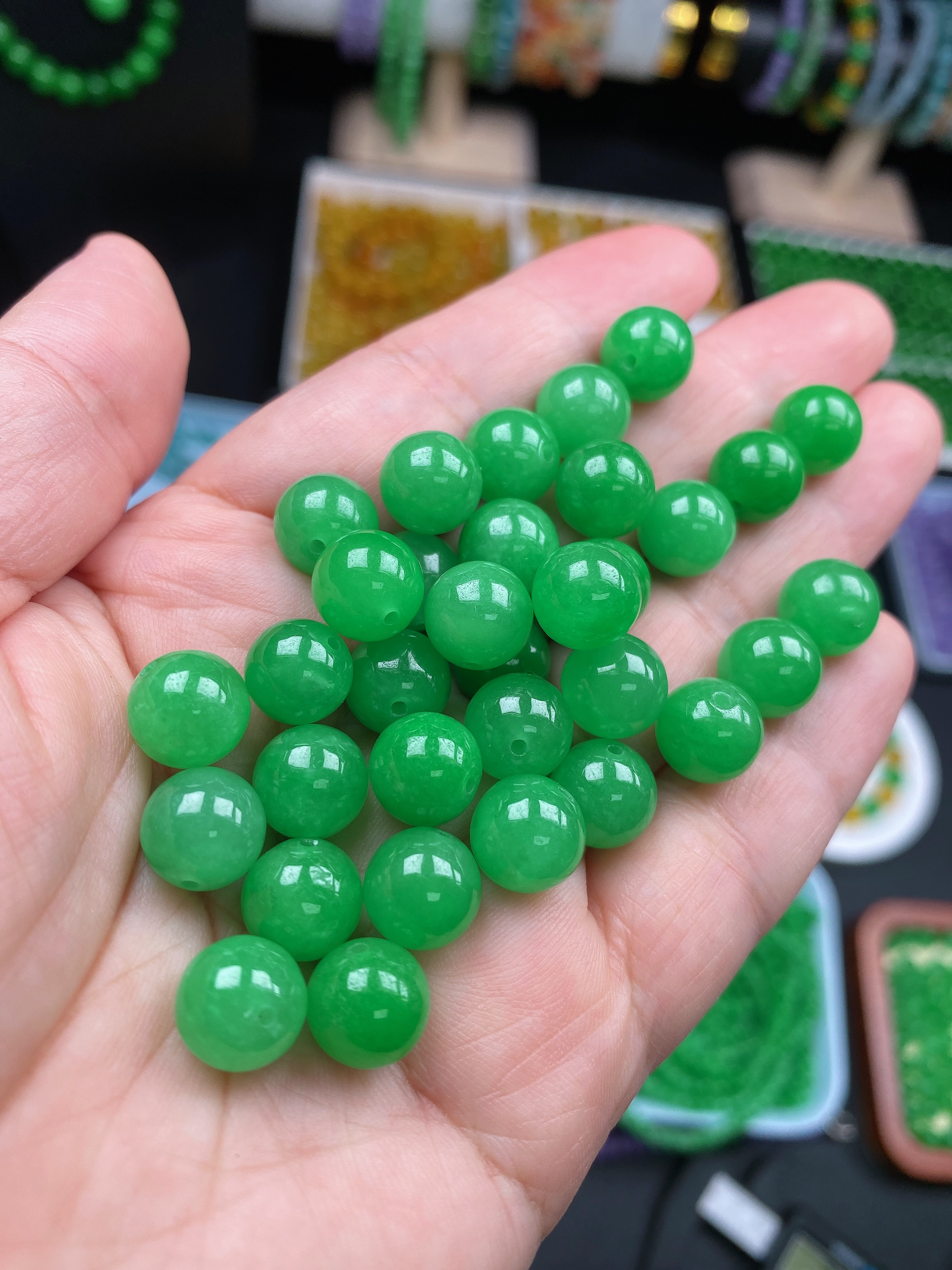 卡10天然缅A冰阳绿圆珠散珠多样性发一颗
